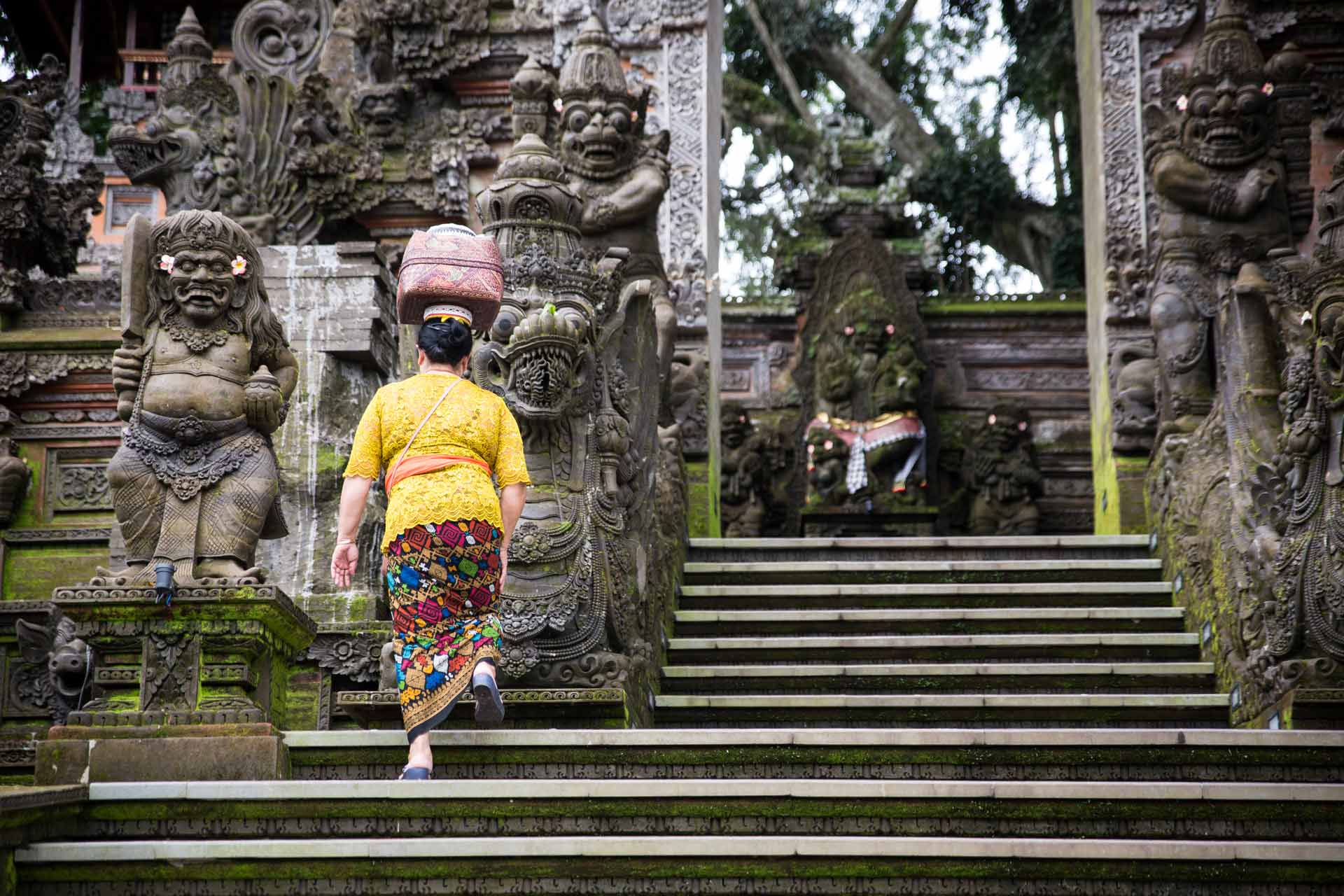 Ubud-Bali-Indonesia-Woman