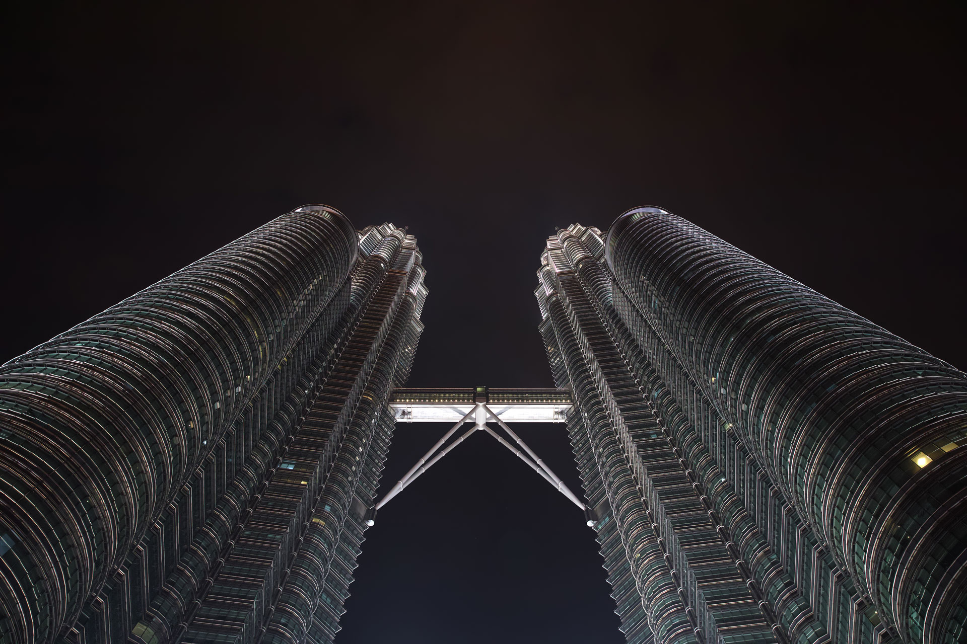 Petronas-Twint-Towers-Kuala-Lumpur-Malaysia-bottom