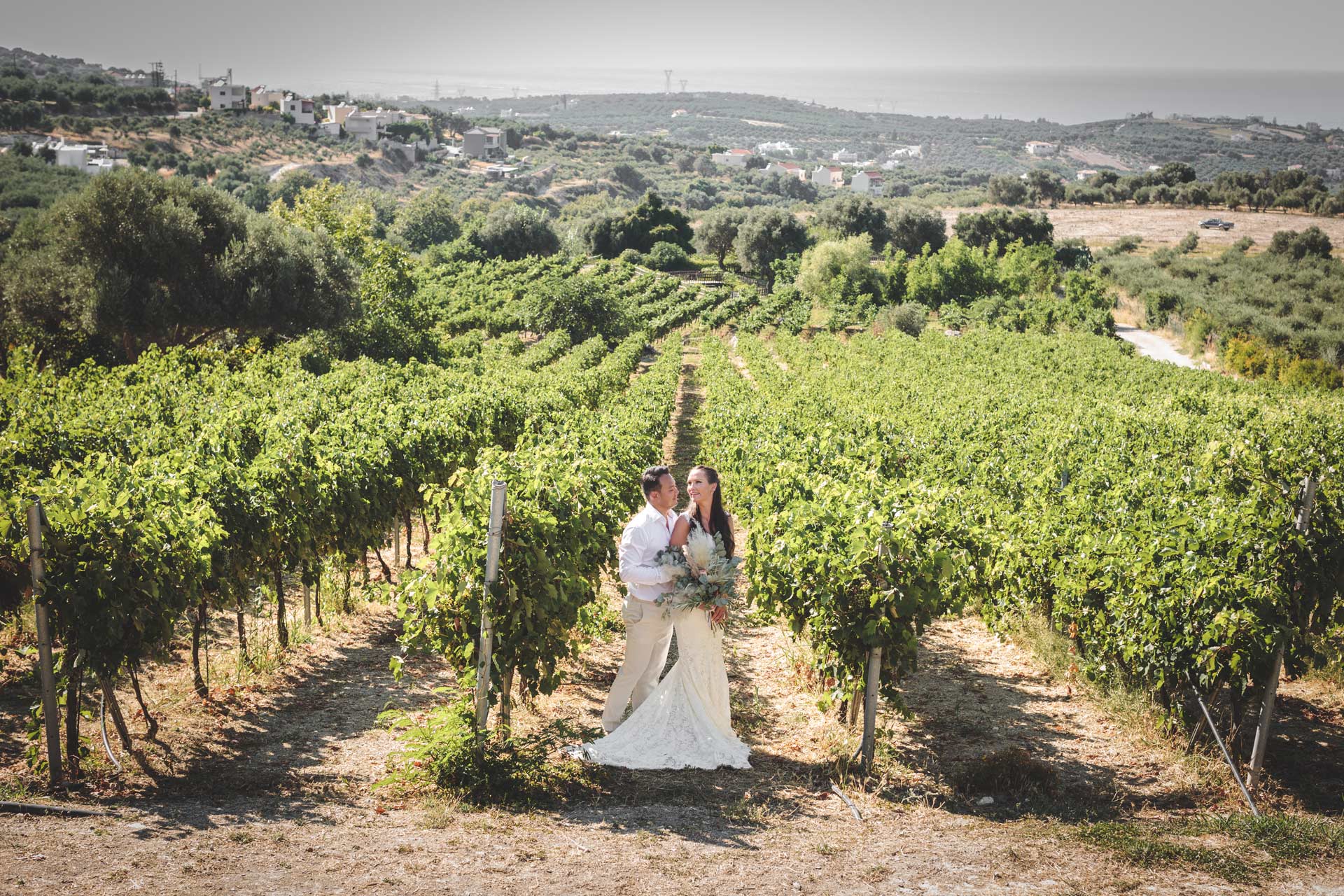 Minna-Oyvind-Wedding-Agreco-Farm-vineyard