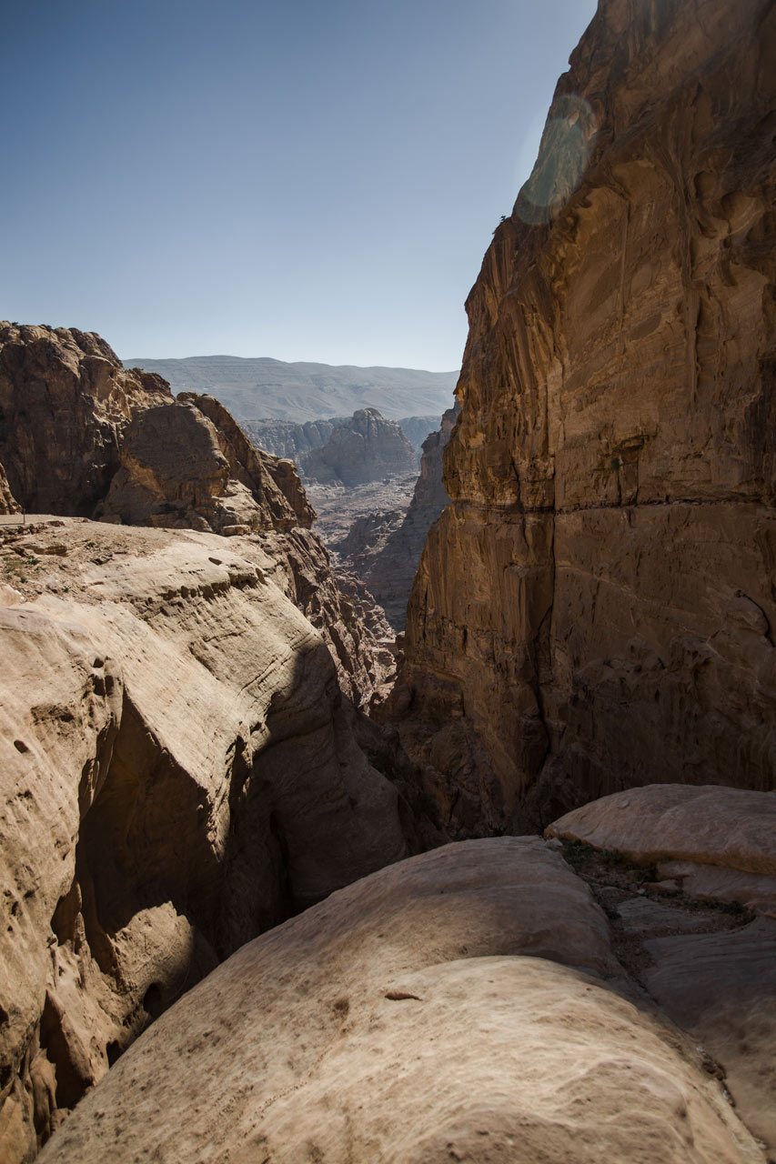 Road-to-Ancient-City-Petra-Jordan