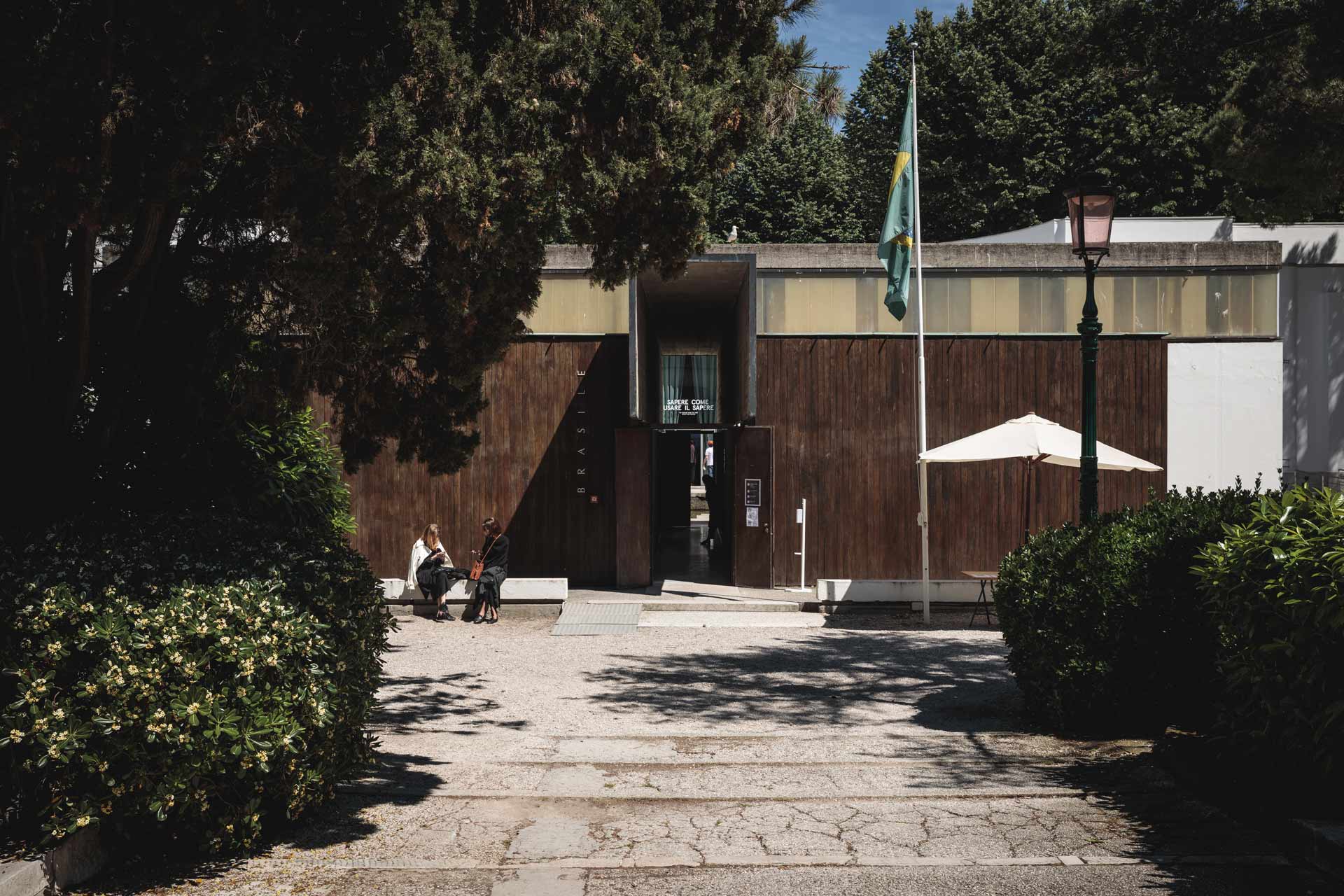 Venice-Biennale-Architecture-Brazil-Pavilion-front