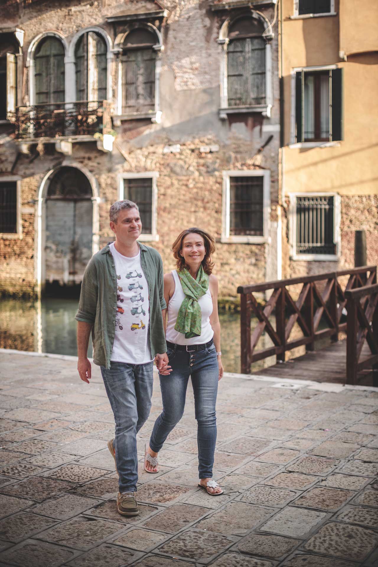 Venezia-Castello-Maya-New-Love-walk