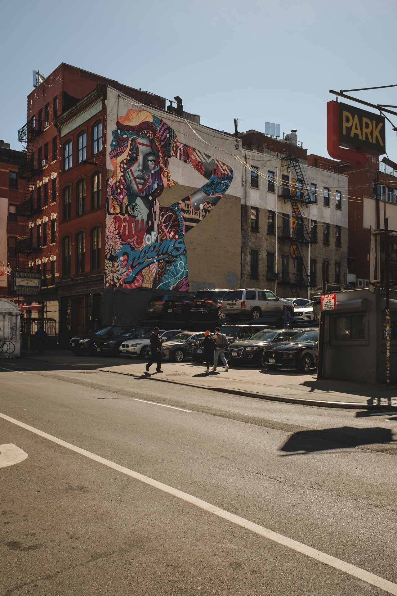NYC-street-art-wall