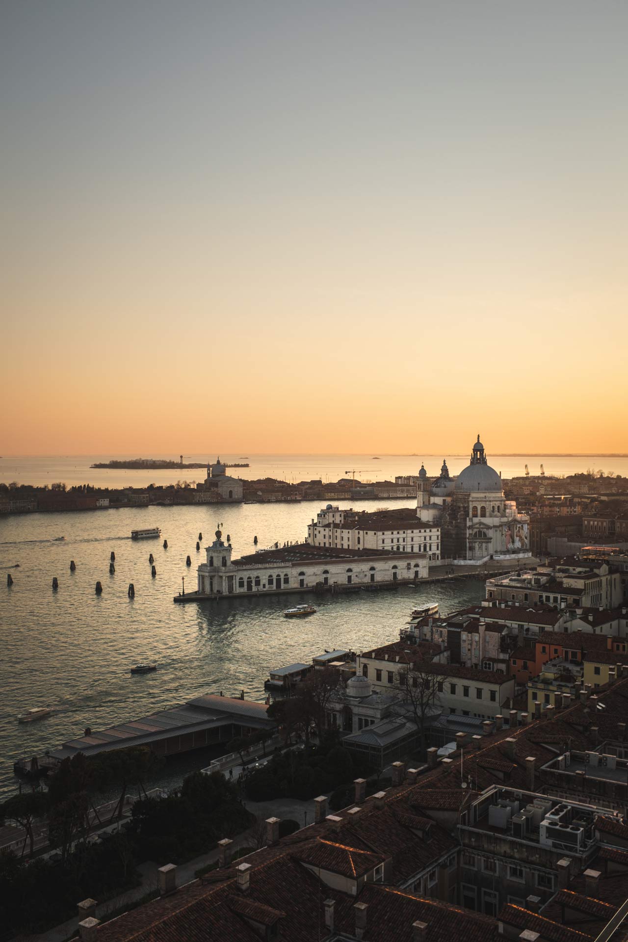 Venice-Italy-Campanile-San-Marco-Salute